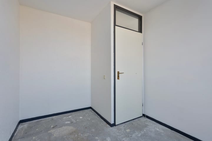 Foto 16 van Romeinenplein 41