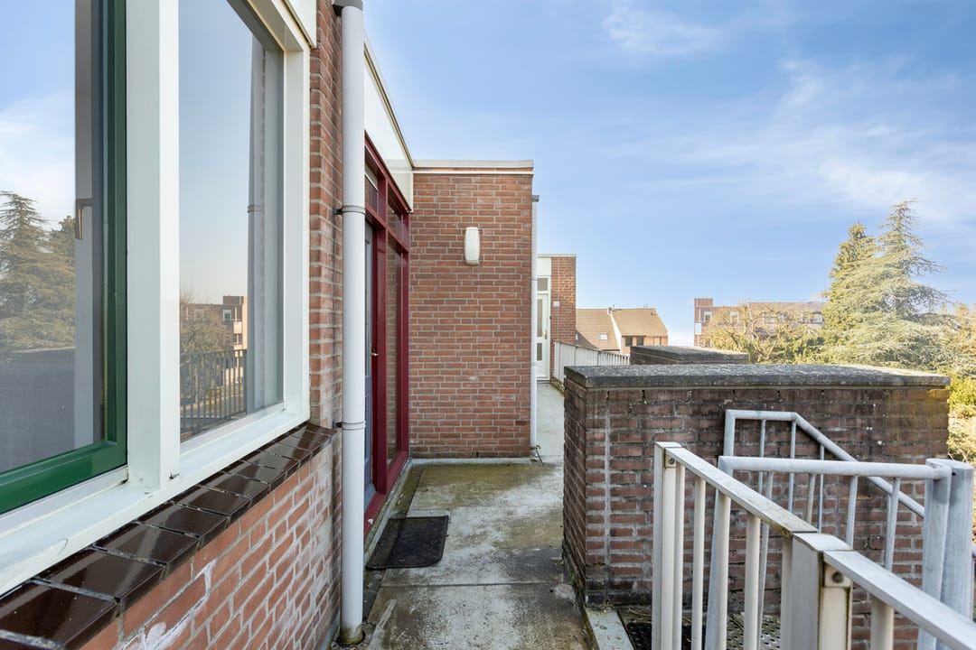 Photo 22 of Romeinenplein 41