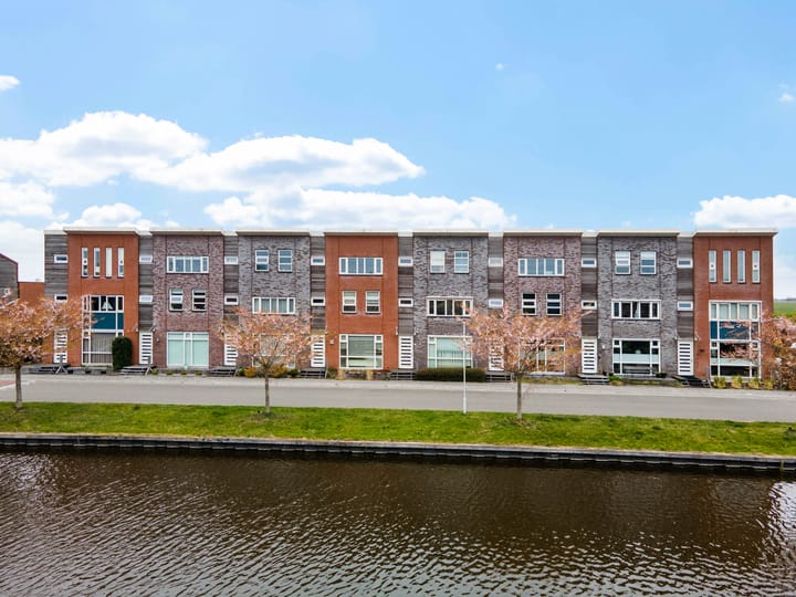 Photo 1 of Hoofden 78