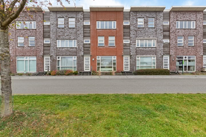 Photo 40 of Hoofden 78