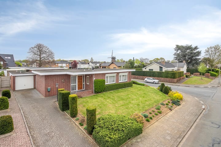 Foto 3 van Julianalaan 53