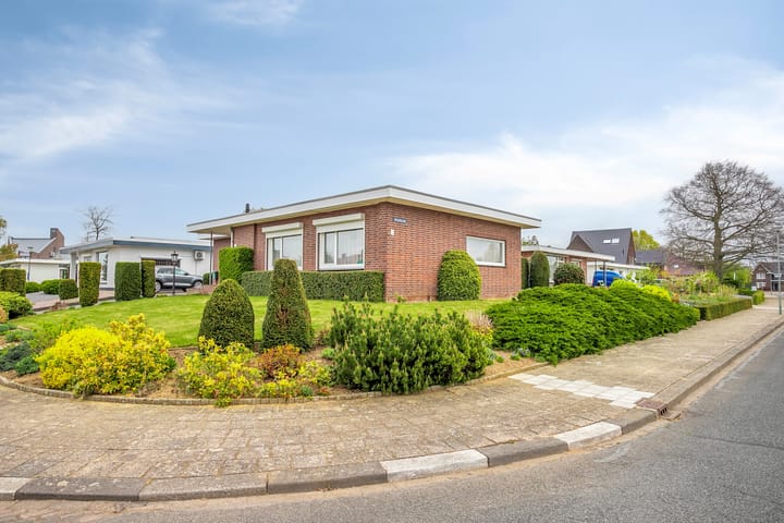 Foto 4 van Julianalaan 53