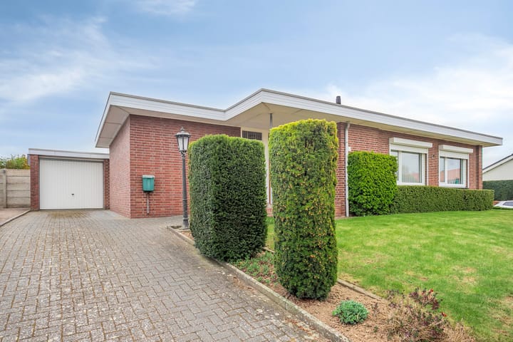 Foto 36 van Julianalaan 53