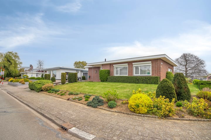 Foto 39 van Julianalaan 53