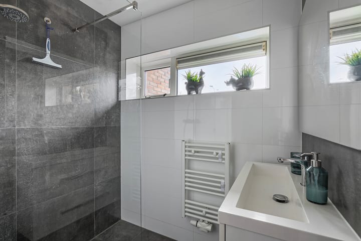 Foto 28 van Keizer Karelweg 56