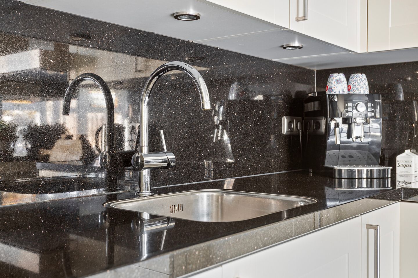 Photo 19 of Orchideeënstraat 2