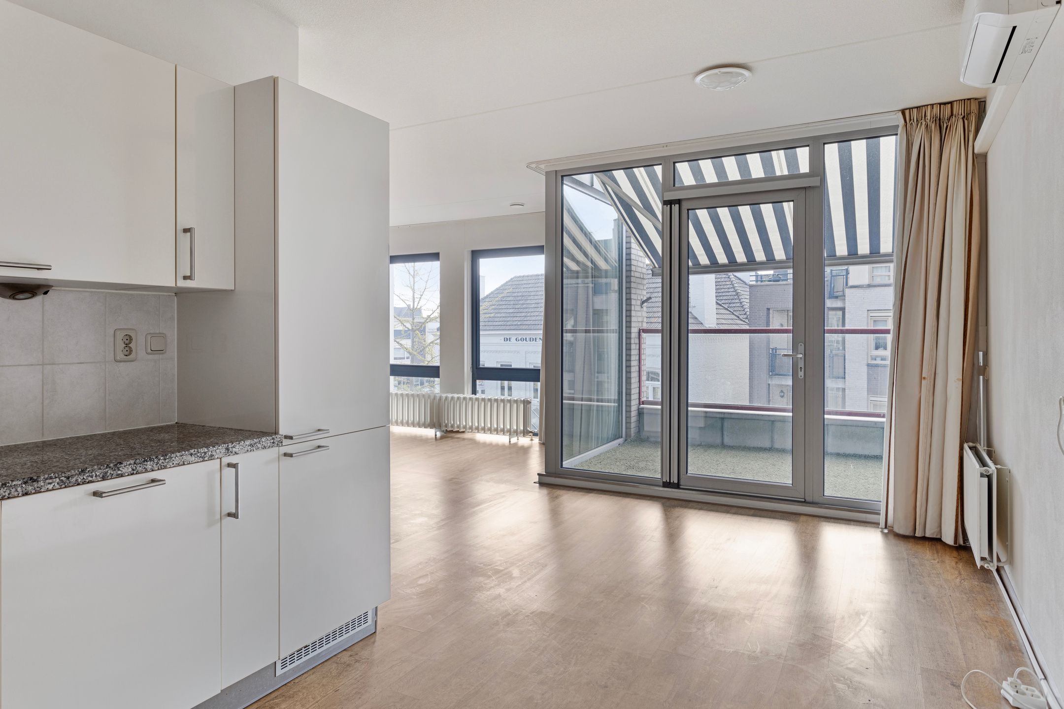 Foto 12 van Molenstraat 34-E