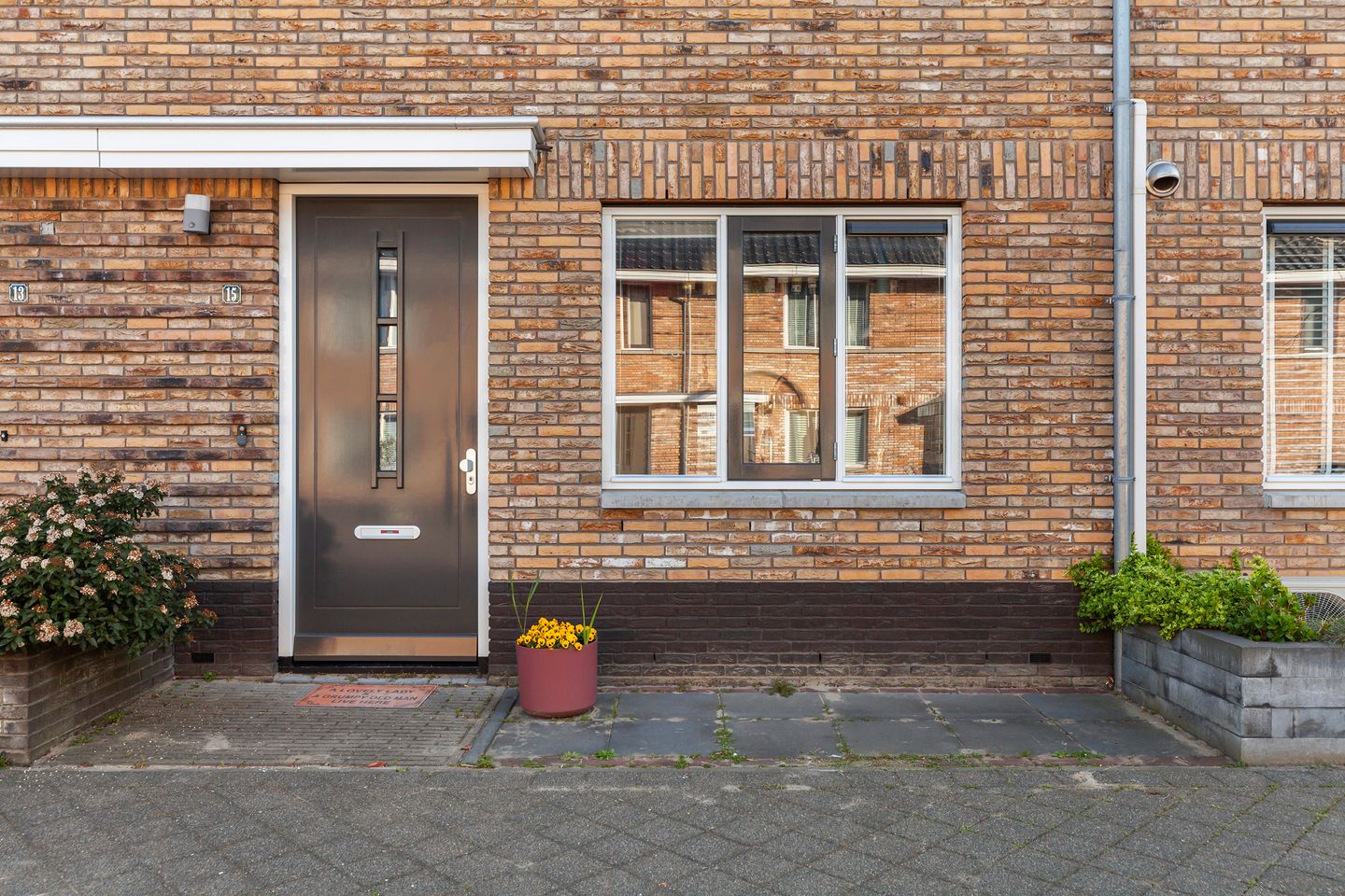 Photo 40 of Salviastraat 15