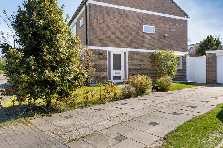 Foto 4 van Caustraat 52