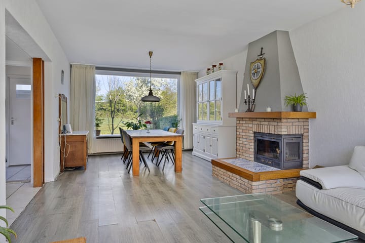 Foto 9 van Caustraat 52