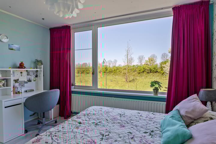 Foto 18 van Caustraat 52