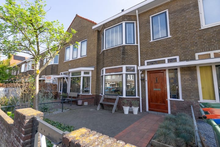 Foto 8 van Zeisstraat 16