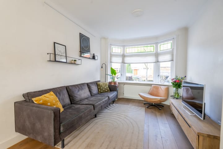 Foto 14 van Zeisstraat 16