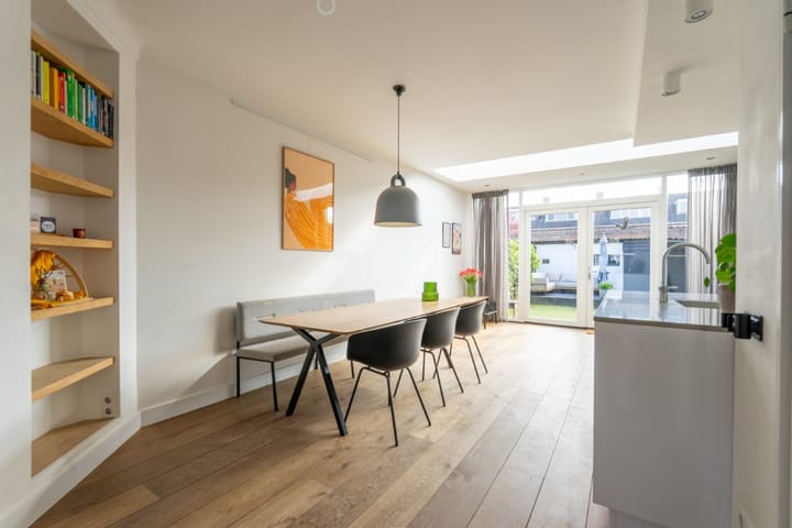 Foto 17 van Zeisstraat 16