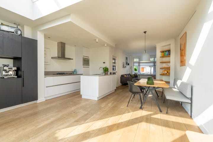 Foto 22 van Zeisstraat 16