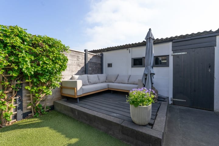 Foto 39 van Zeisstraat 16