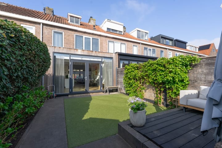 Foto 40 van Zeisstraat 16