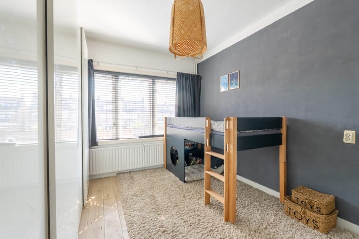 Foto 46 van Zeisstraat 16