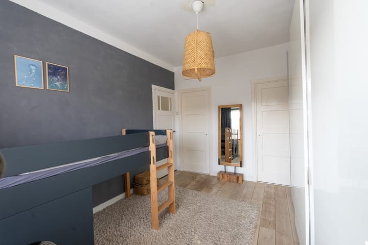 Foto 48 van Zeisstraat 16