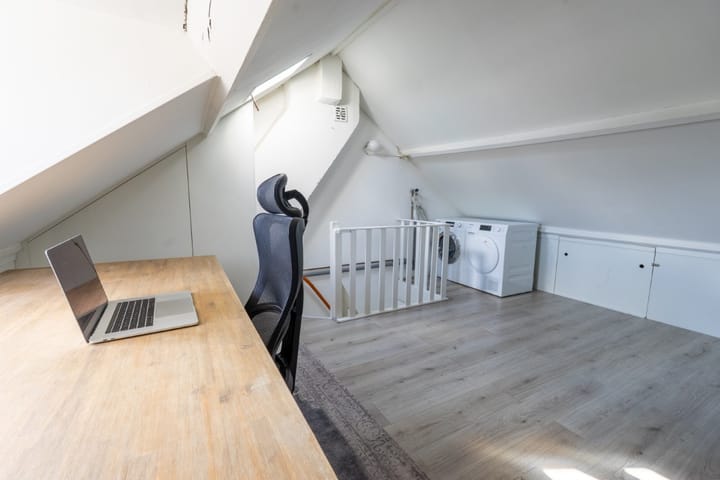 Foto 61 van Zeisstraat 16