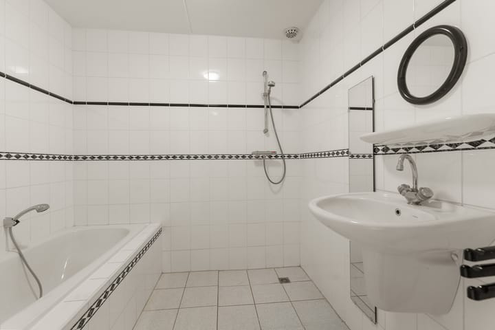 Foto 17 van Heeghstraat 48