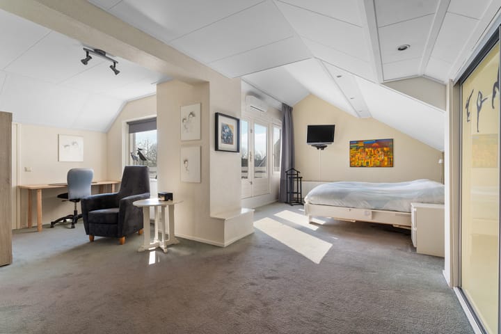 Foto 24 van Heeghstraat 48