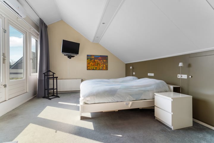 Foto 25 van Heeghstraat 48