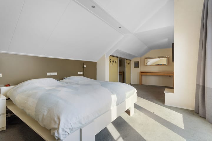 Foto 30 van Heeghstraat 48