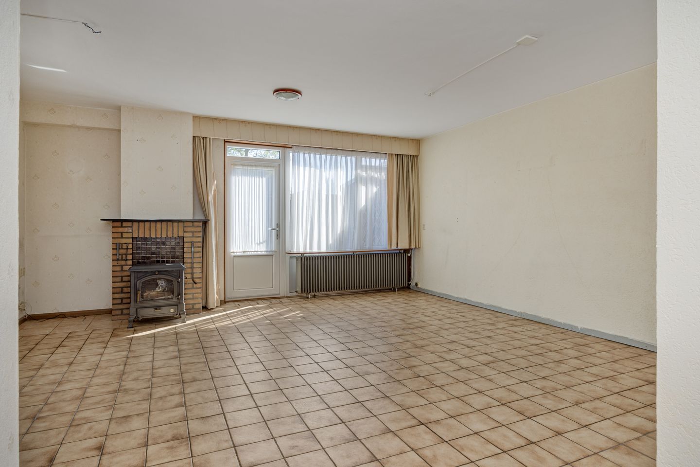 Foto 10 van Tarbotstraat 12