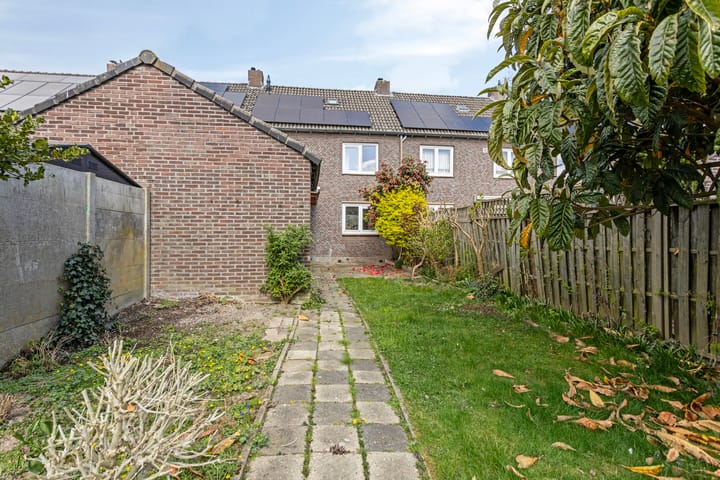 Foto 22 van Anjelierstraat 36