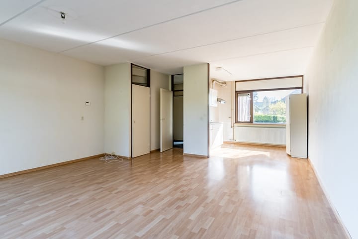 Foto 2 van Hoveniersland 6