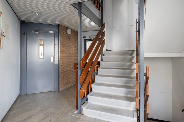 Foto 7 van Adriaan van Bergenstraat 76