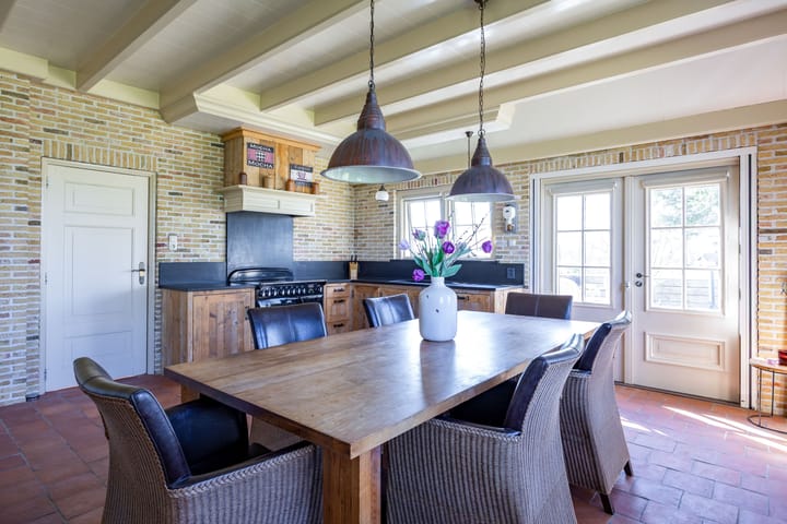 Foto 8 van Van Sytzamawei 14