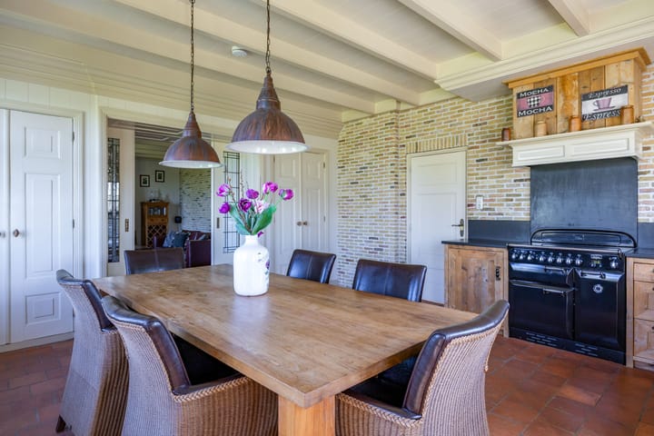 Foto 11 van Van Sytzamawei 14