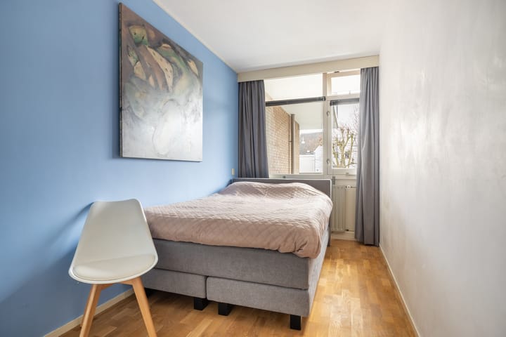 Foto 23 van Adriaan van Bergenstraat 76