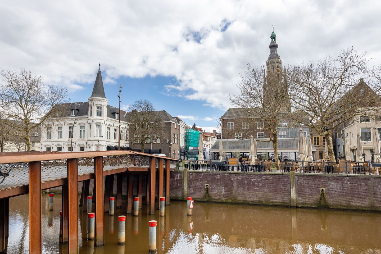 Foto 35 van Adriaan van Bergenstraat 76