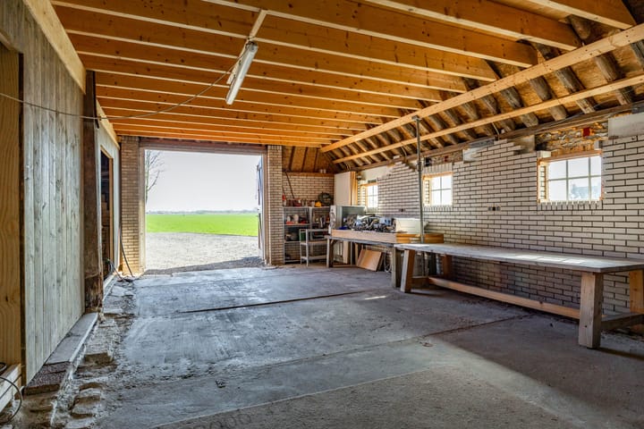 Foto 64 van Van Sytzamawei 14