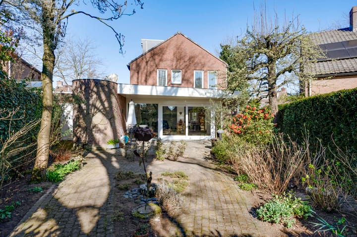 Foto 4 van Meidoorn 23