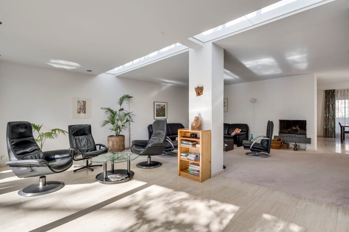 Photo 6 of Meidoorn 23