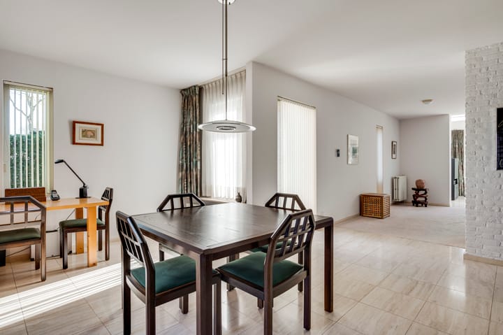 Photo 7 of Meidoorn 23