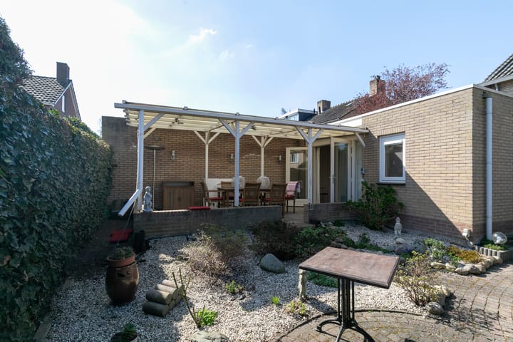 Foto 42 van Burgemeester Prinssenlaan 13