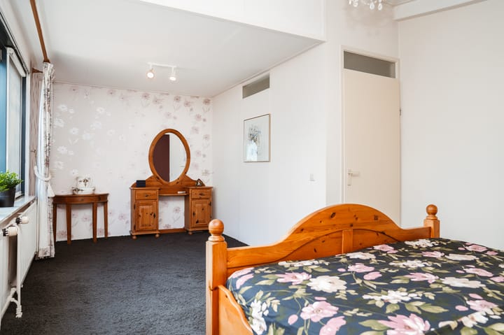 Photo 15 of Basishof 3