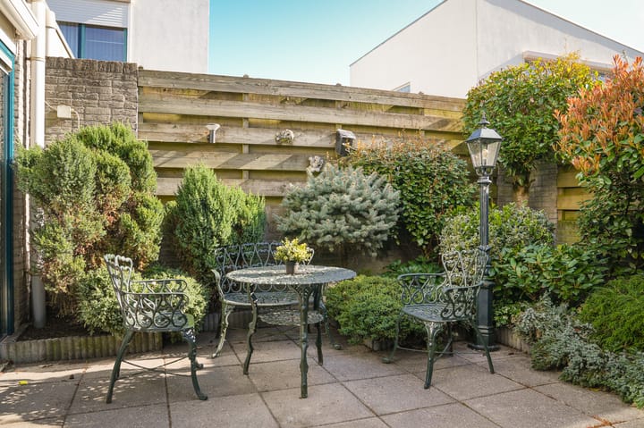 Photo 19 of Basishof 3