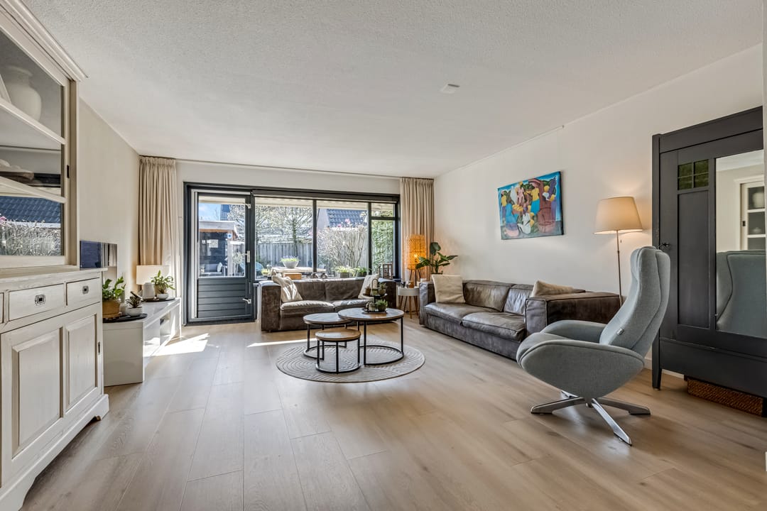 Foto 2 van Foster Dullesdreef 1