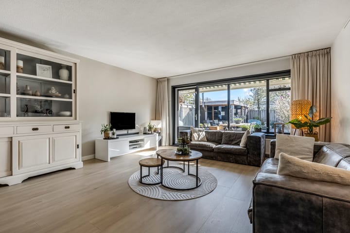 Photo 4 of Foster Dullesdreef 1