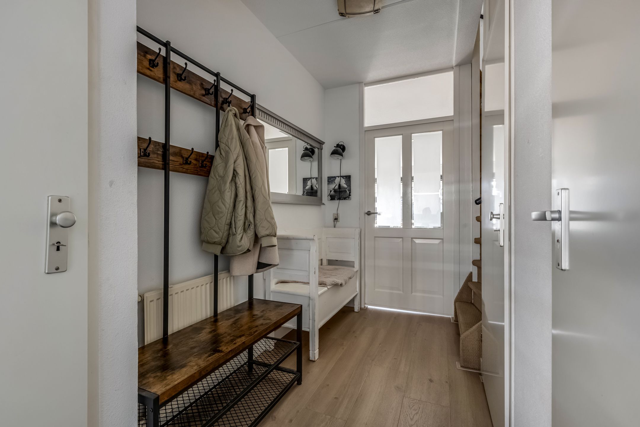 Foto 12 van Foster Dullesdreef 1