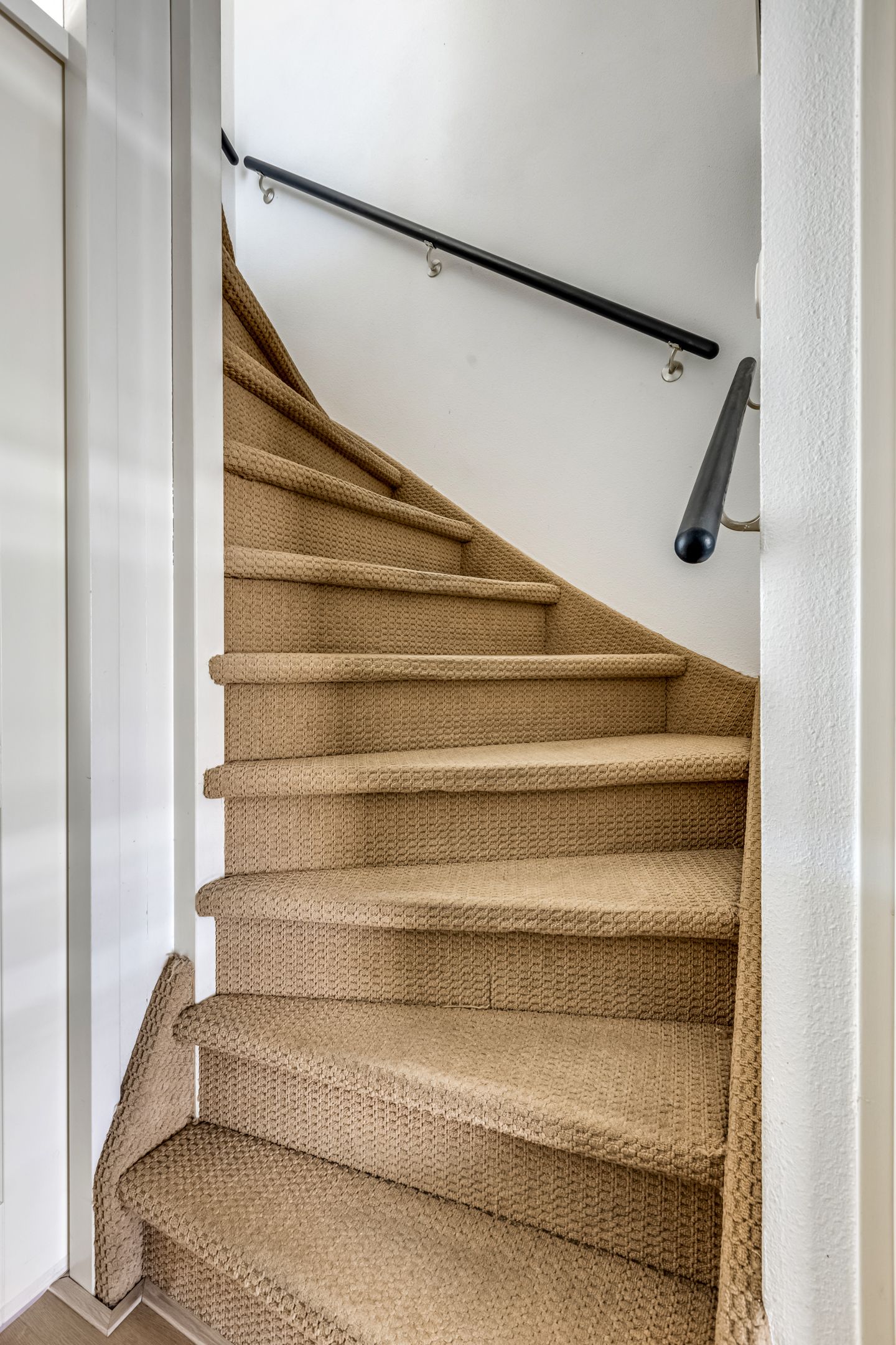 Foto 14 van Foster Dullesdreef 1