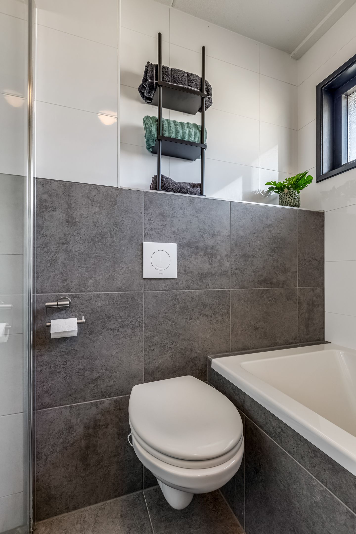 Foto 19 van Foster Dullesdreef 1