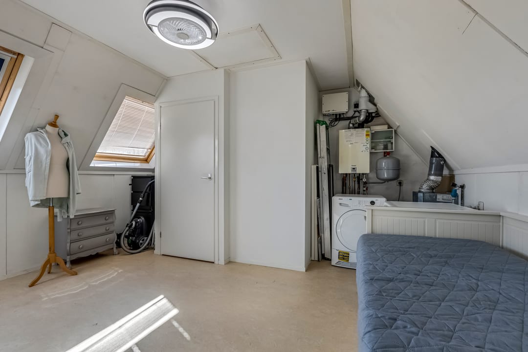 Foto 22 van Foster Dullesdreef 1