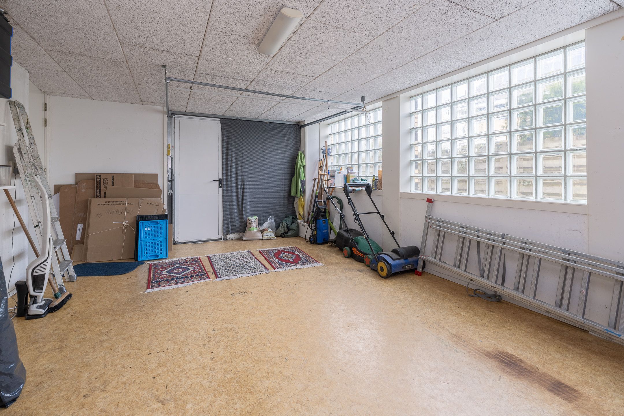 Foto 36 van Regenboog 15